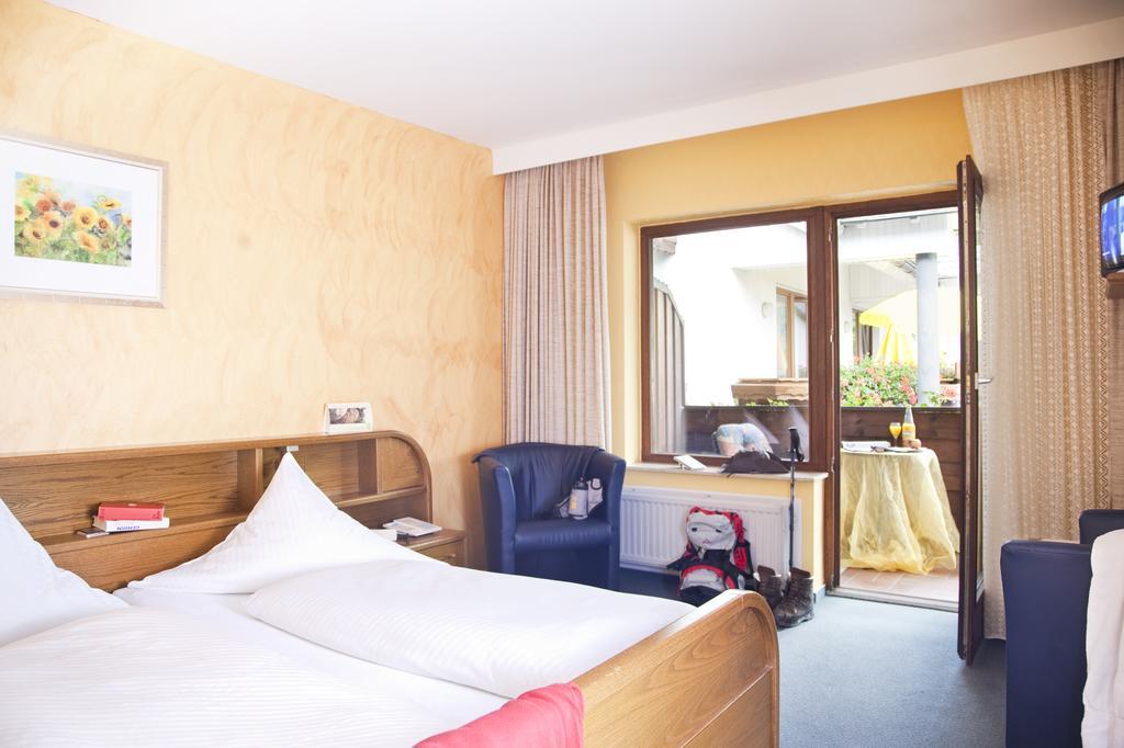 Bio-Hotel Uplaender Hof Willingen  Ruang foto
